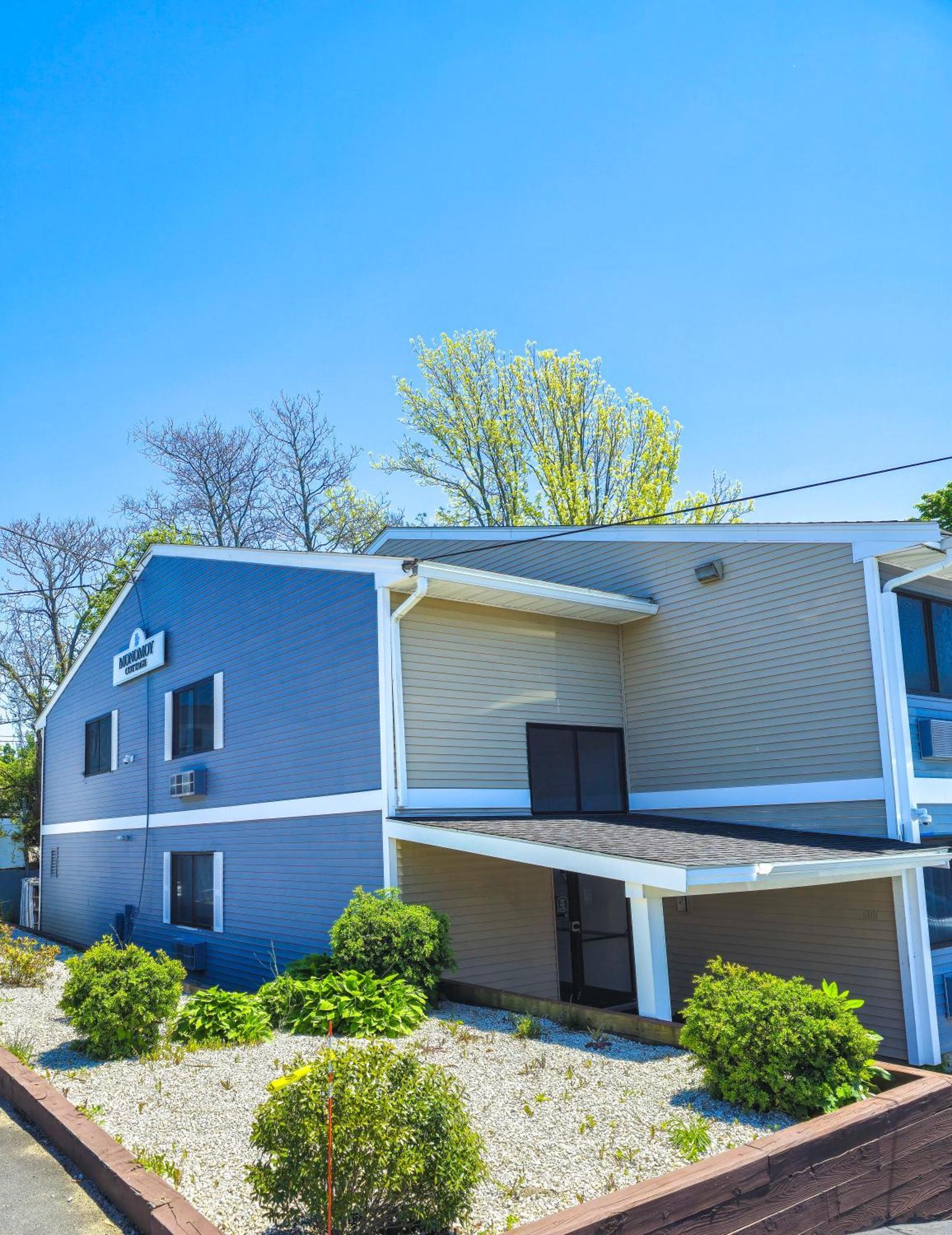Heritage House On Cape Cod Hotel